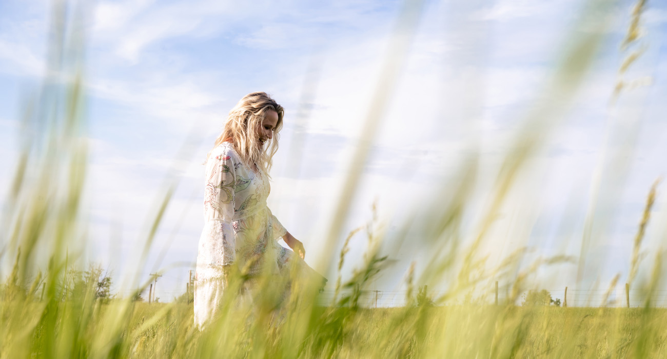 Psychic Sophia - Image of Sonja Andersen - Photo by Carla Lehman Photography